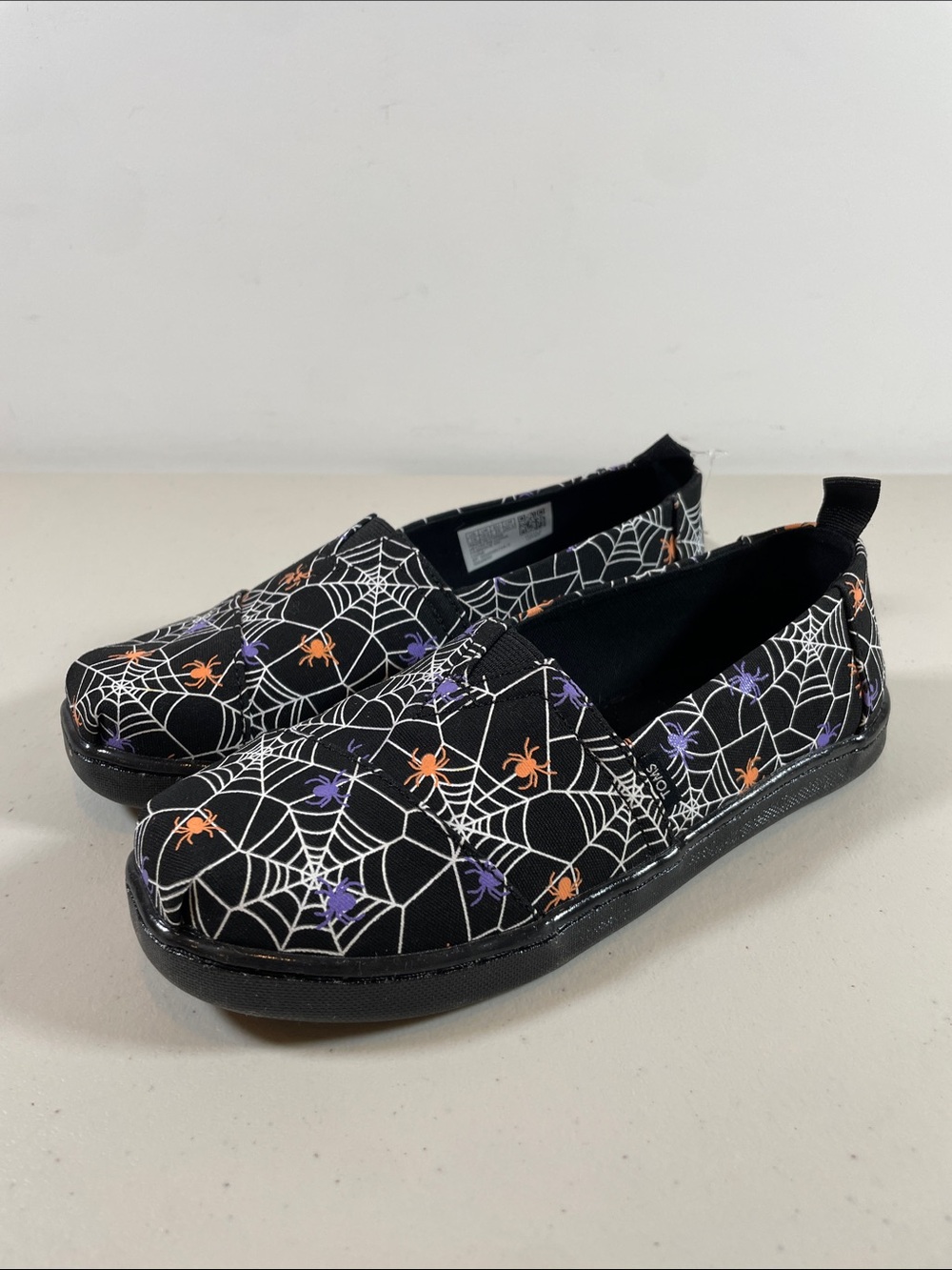 TOMS Youth Alpargata Glow-in-the-Dark Spiders – Black – Size 1.5 – NWT